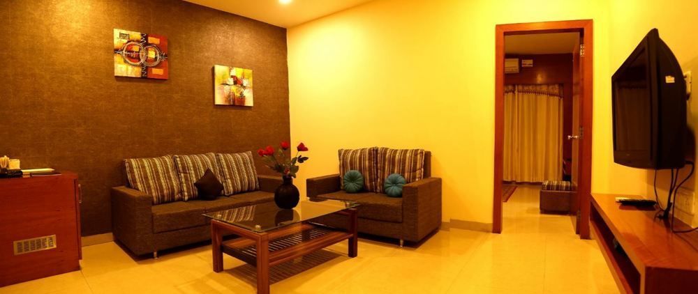 Hotel Shri Khedapati International Dewas Exterior photo