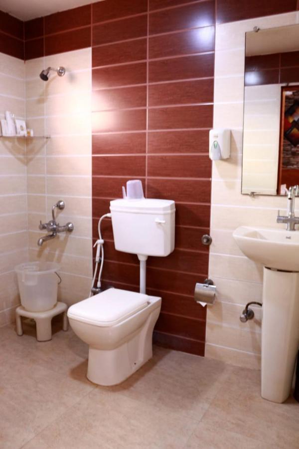 Hotel Shri Khedapati International Dewas Exterior photo